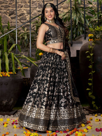 Black Lehenga Choli Set – A Glamorous Ethnic Statement