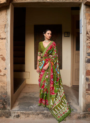 Mehendi Patola  Saree for women with Paithani Border Designer Saree