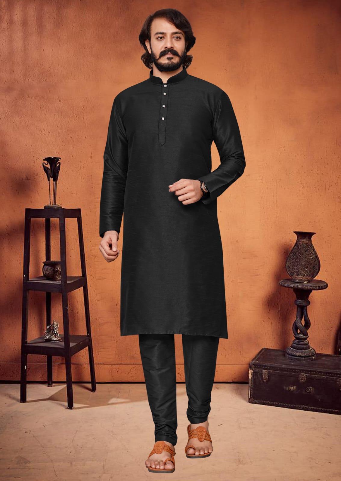 Black  Silk Mens Kurta Pajama Indian Wedding Party Wear Embroidery Kurtas